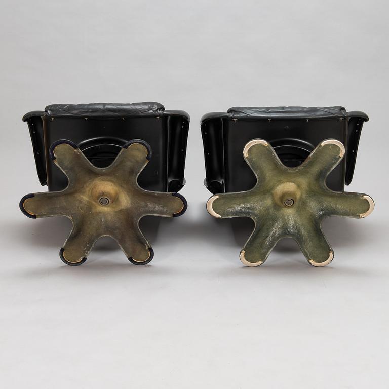 Yrjö Kukkapuro, a pair of 1960's '418' armchairs for Haimi.