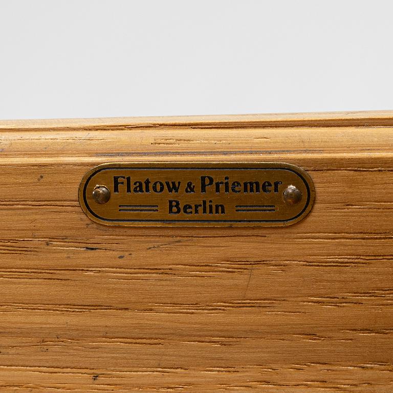 Skrivbord, Louis XV-stil, Flatow & Priemer, Berlin, Tyskland, 1900-talets första hälft.