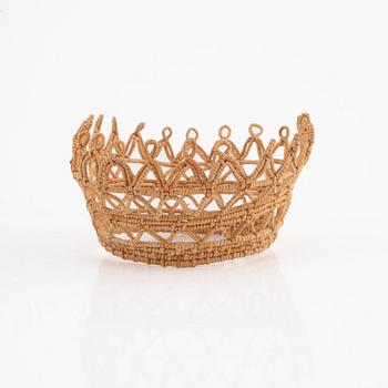 A root bride crown, 20th Century.