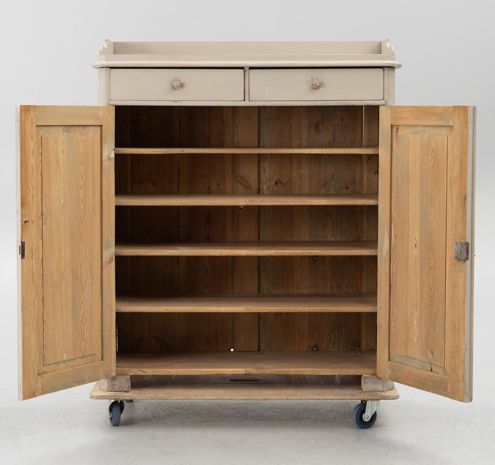 A sideboard, 19th century.