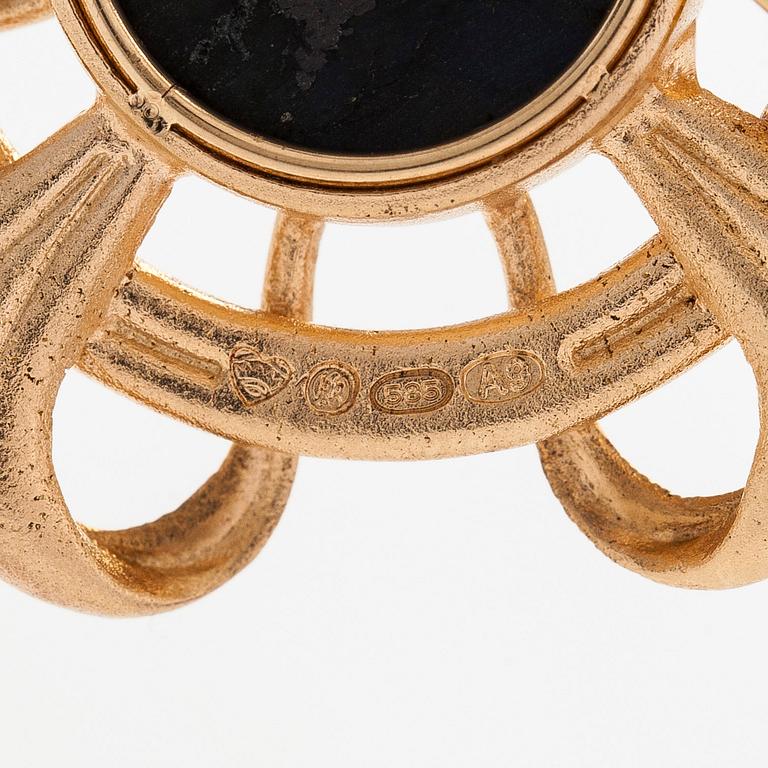 Kalevala Koru, a pendant/brooch with chain, "Lily", 14K gold and spectrolite. Helsinki 2002.