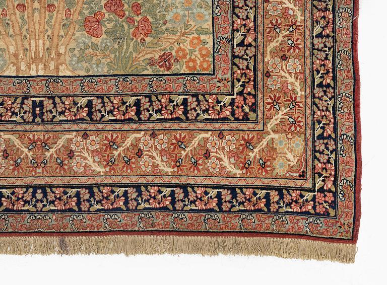 Rug, antique Kirman Laver, southern Iran, c. 206 x 125 cm.