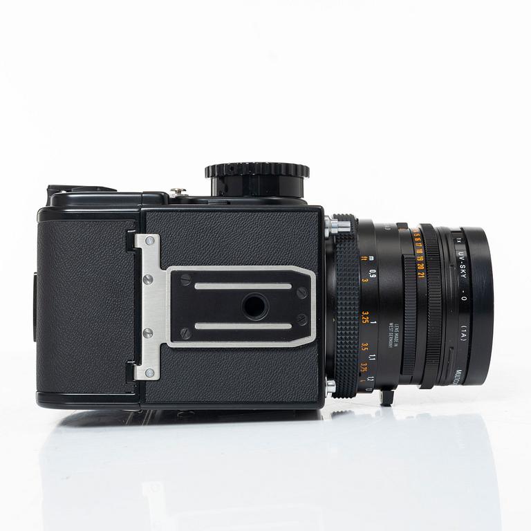 Hasselblad 500 C/M, no. RP1284460, 1983.