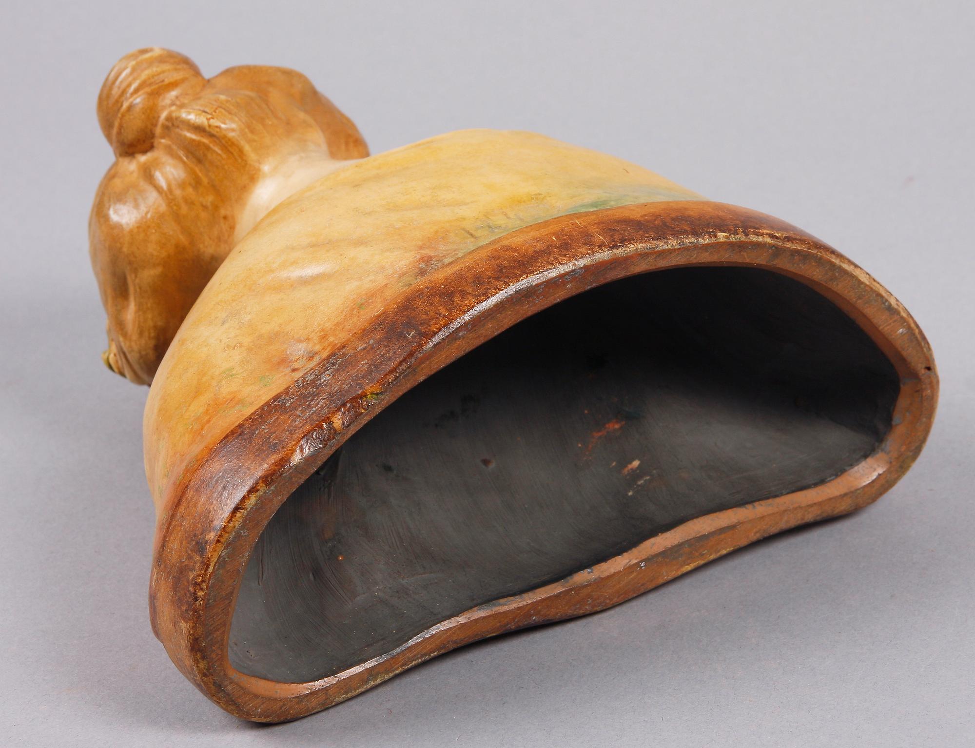 BYST, terrakotta, jugendstil, 1900-tal.