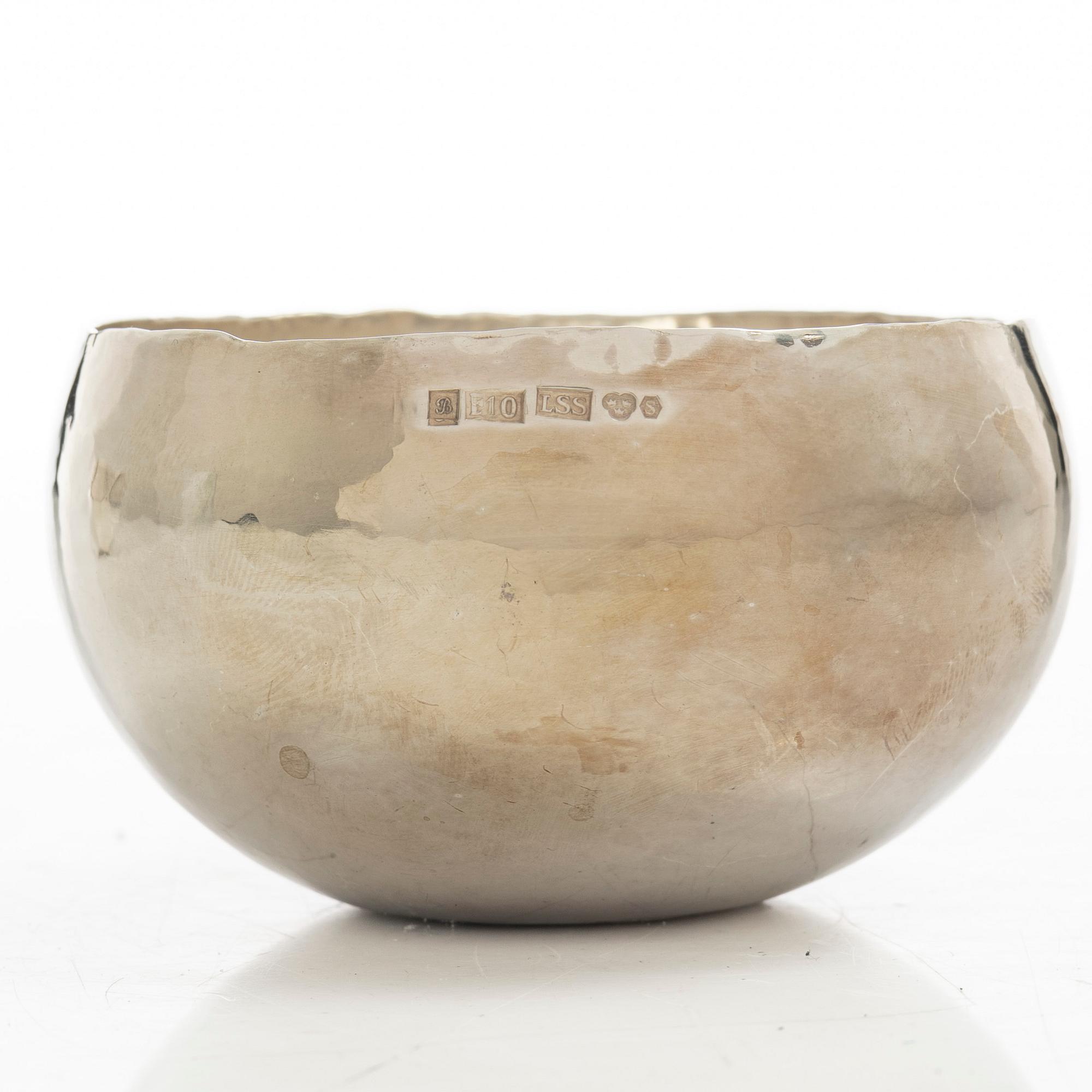 Leif Söderlund Silversmide, gräddsnipa och sockerskål, silver, Borlänge 1979-1980.