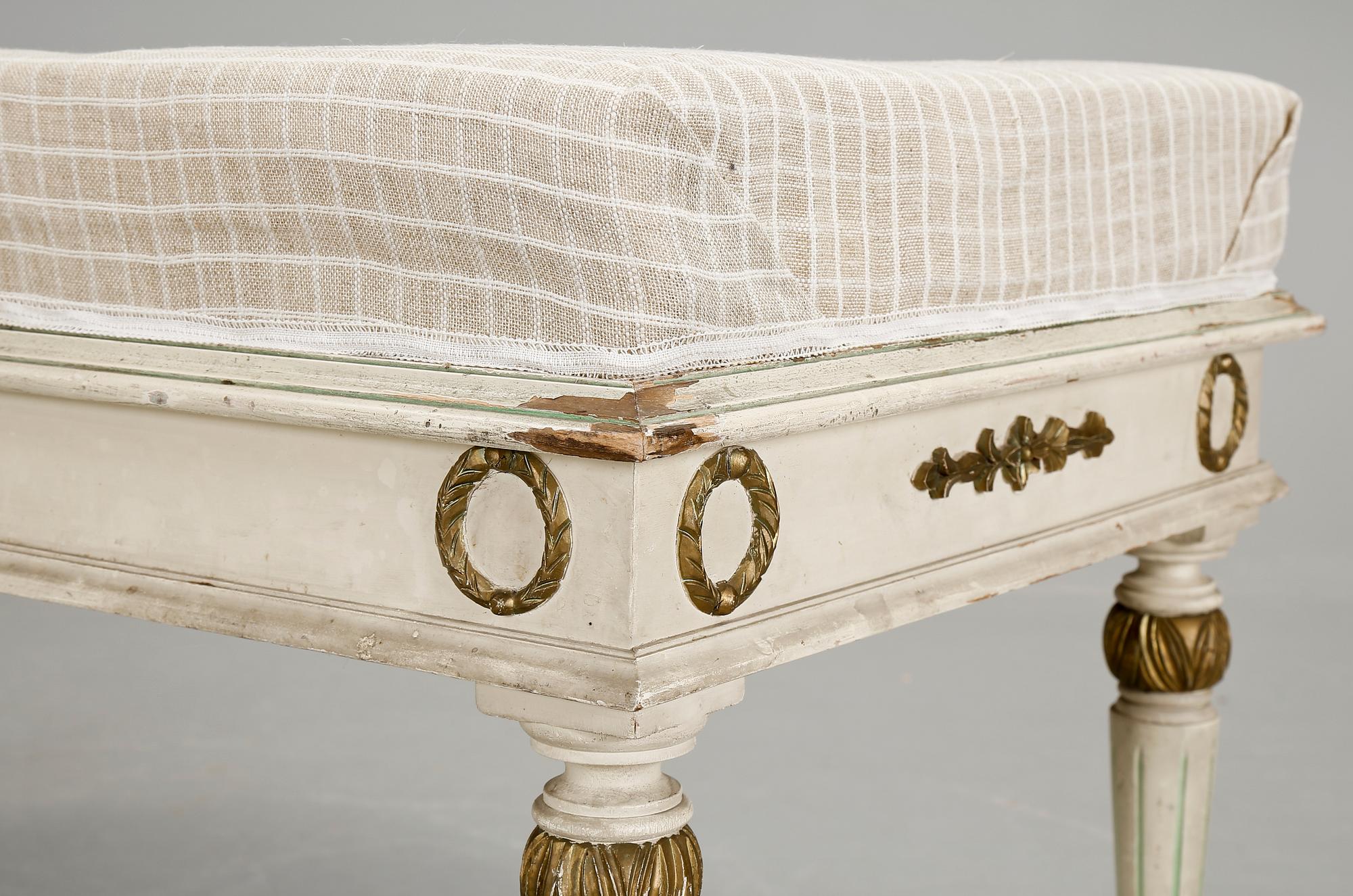 TABURETT, gustaviansk stil, 1900-tal.