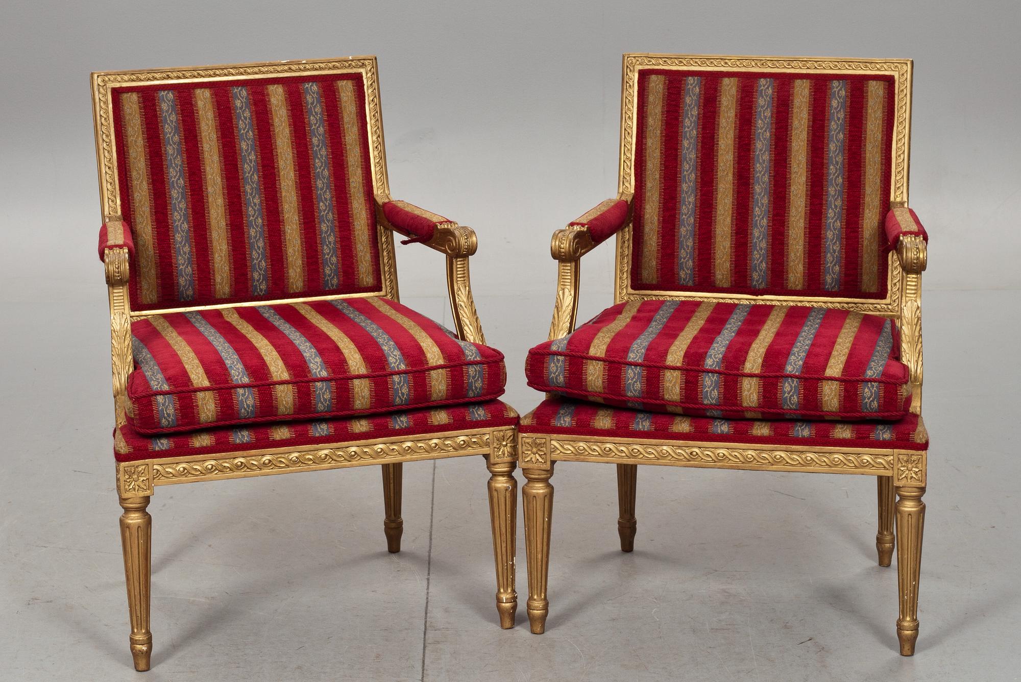 KARMSTOLAR, ett par, gustaviansk stil, 1900-tal.