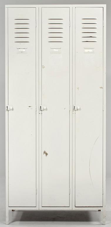 INDUSTRIKLÄDSKÅP, 1900-talets mitt/ andra hälft.