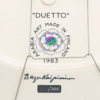 Birger Kaipiainen, A 'Duetto' Ceramic plate by Birger Kaipiainen for Arabia Art in 1983, signed and numbered 202/300.