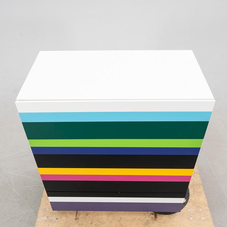 Byrå, "Stripe A2", Sara Larsson.