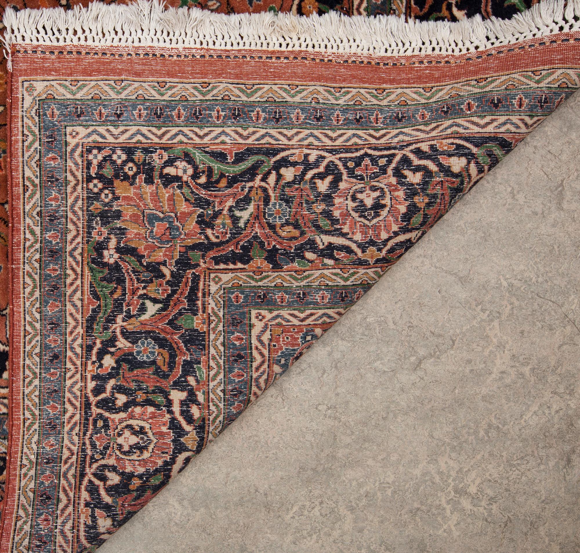 MATTA, Iran. Ca 335x240 cm.