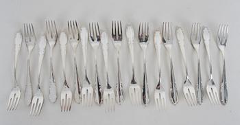 FISKBESTICK, 18+18. Silver, "Slottsbarock" div mästare.