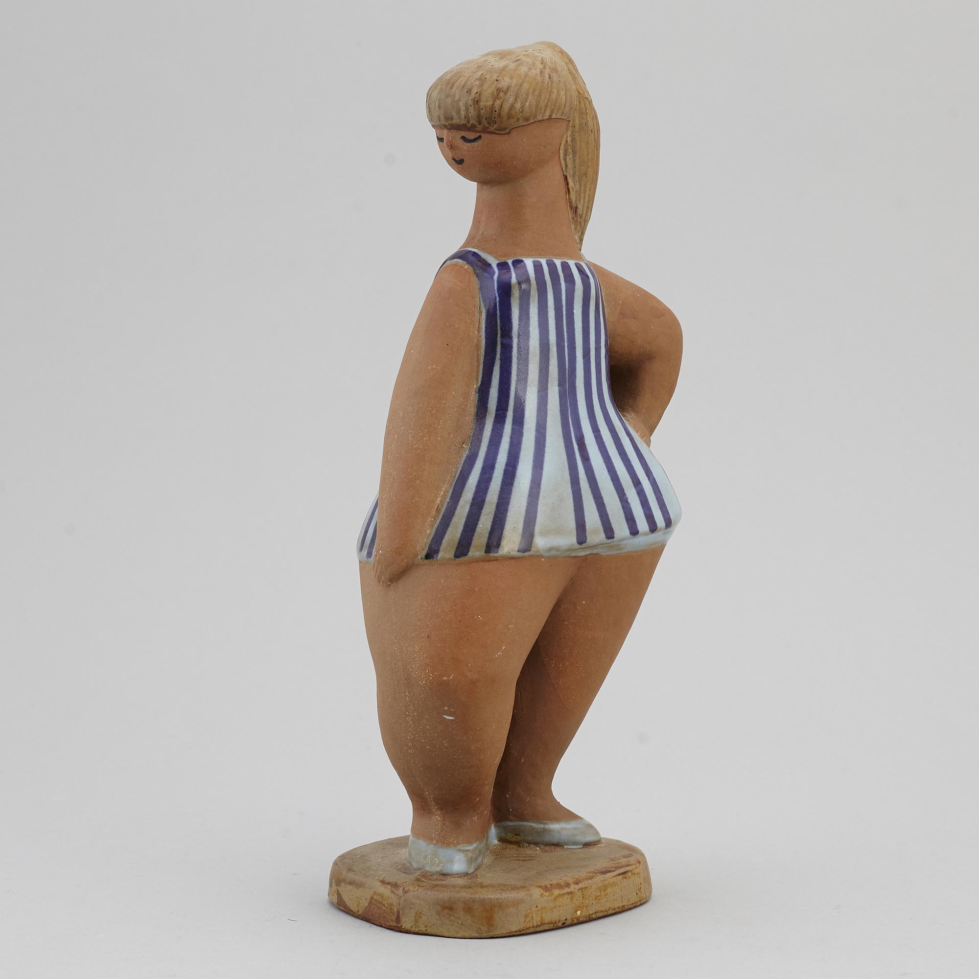 LISA LARSON, figurin, stengods, "Dora", Gustavsberg.