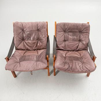 Torbjørn Afdal, Armchairs, a pair, “Hunter”, Stranda Industri A/S for Bruksbo, Norway, 1960s/70s.