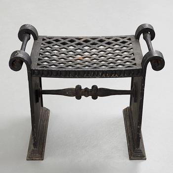 Folke Bensow, A Folke Bensow Swedish Grace cast iron stool, model 'Taburett Nr 1', Näfveqvarn, Sweden circa 1925.