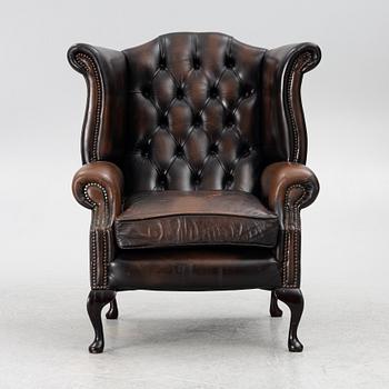 Fåtölj, engelsk stil, 1900-talet andra häkft.