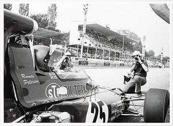 Kenneth Olausson, "Ronnie Peterson inför Monzastart 1971".