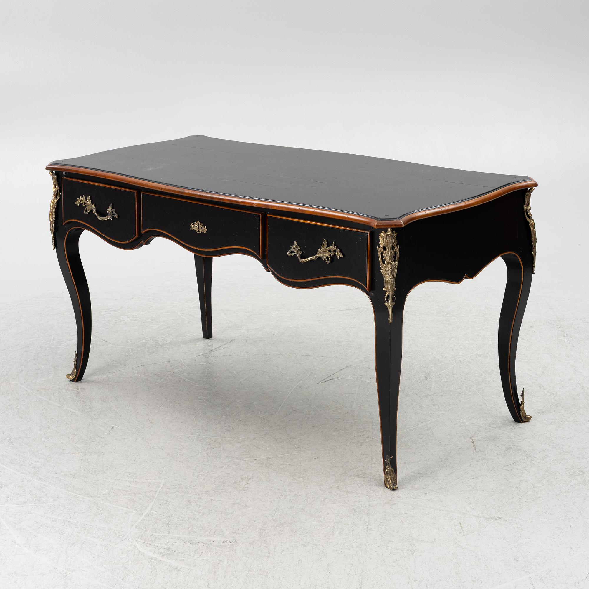 Desk, Rococo style, first half of the 20th century.
