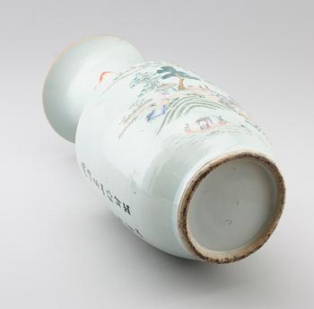 VAS, porslin, Kina, 1800-tal.