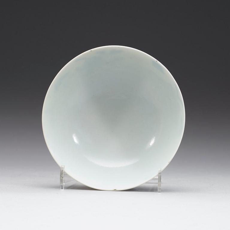A blue and white bowl, Qing dynasty Kangxi (16662-1722).