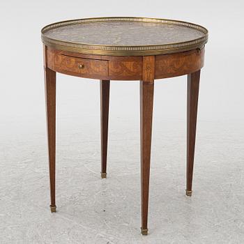 Salongsbord, gustaviansk stil, sent 1800-tal.