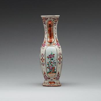 A famille rose vase, Qing dynasty, Qianlong (1736-95).