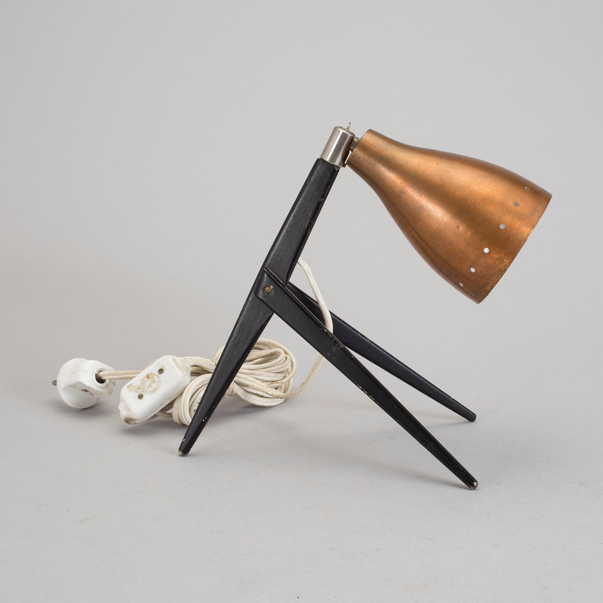 BORDSLAMPA, 1900-talets mitt.