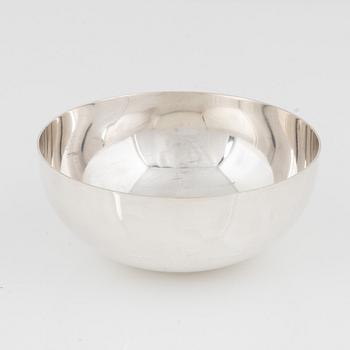 Poul Henningsen, skål, sterlingsilver, Firma Georg Jensen, Köpenhamn, modell 1145C.