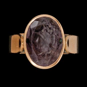 RING, guld 18 k, bergkristall, Juvelerare AB 1966. Vikt 9 g.