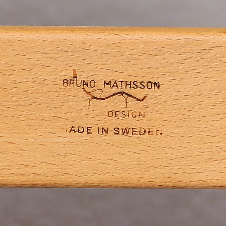 FÅTÖLJ, "Pernilla", Bruno Mathsson, 1900-talets andra hälft.
