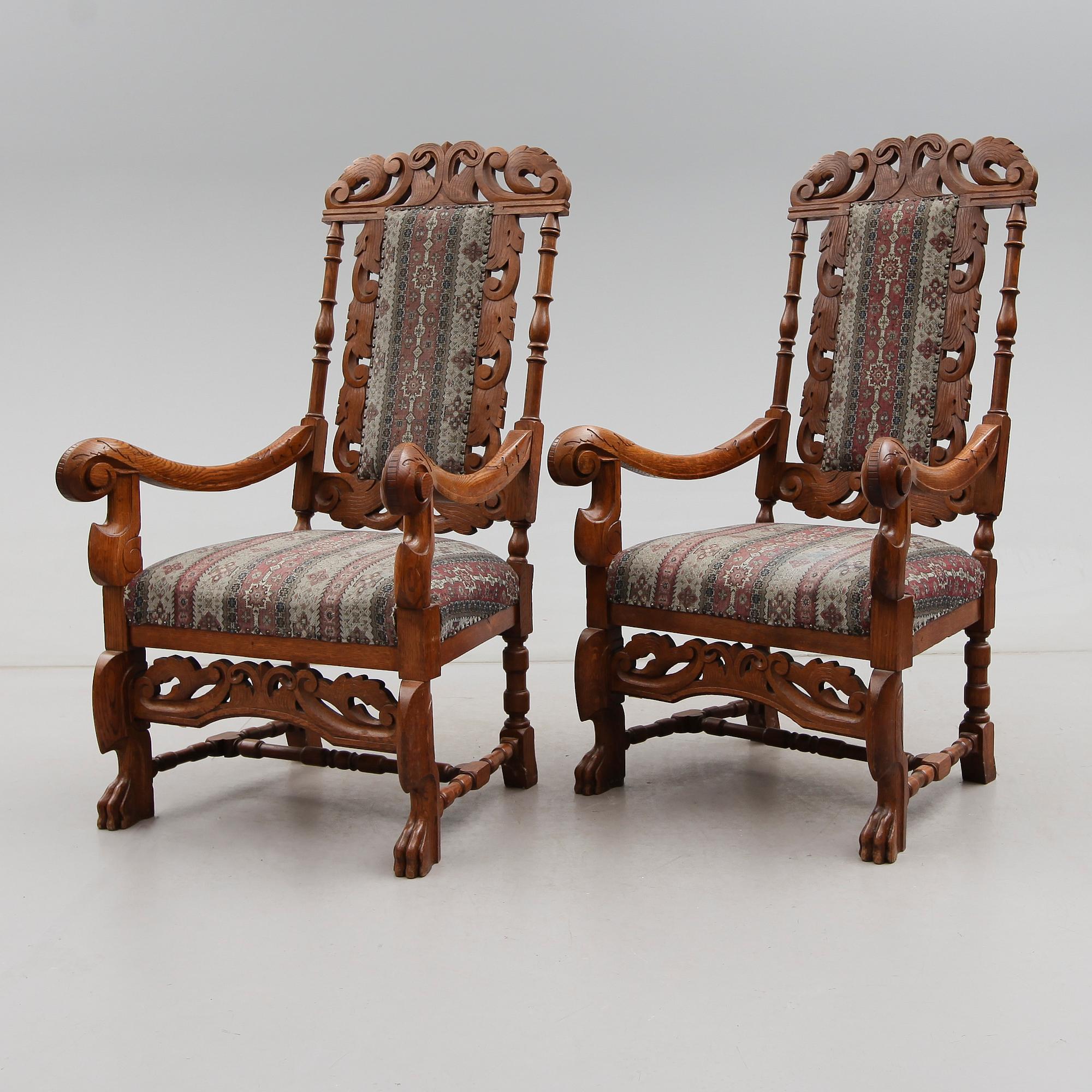 KARMSTOLAR, 1 par, renässansstil, omkring år 1900.