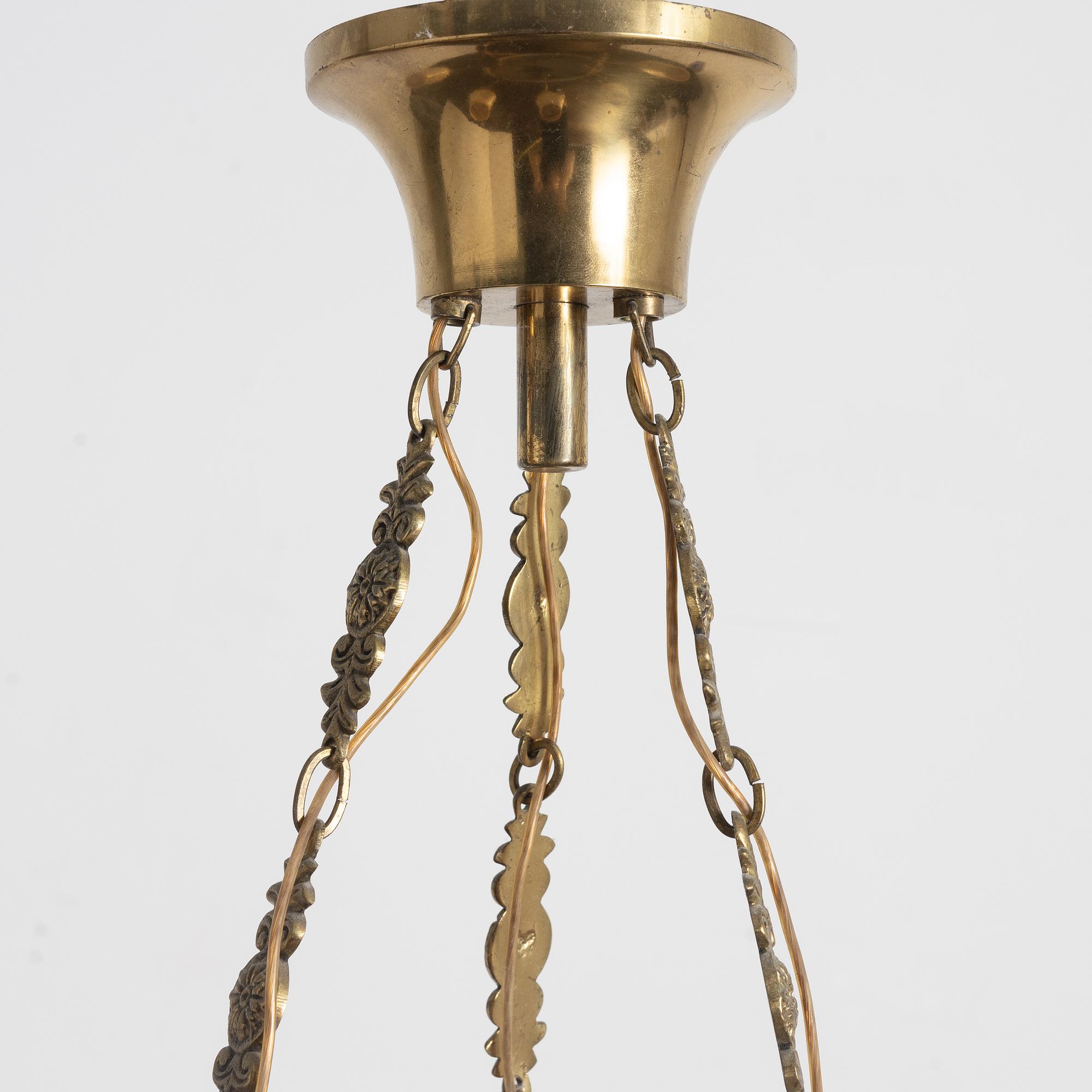 Taklampa, 1900-talets första hälft. Empirestil.