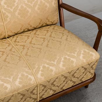 A sofa deisgned by Svante Skogh for Förenade Möbelfabriken in Linköping in the 1940s.