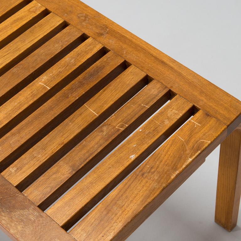 Alvar Aalto,a mid-20th century bench for O.Y. Huonekalu-ja Rakennustyötehdas A.B.