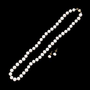 COLLIER OCH ÖRHÄNGEN, 14 k guld och odlade sötvattenpärlor.