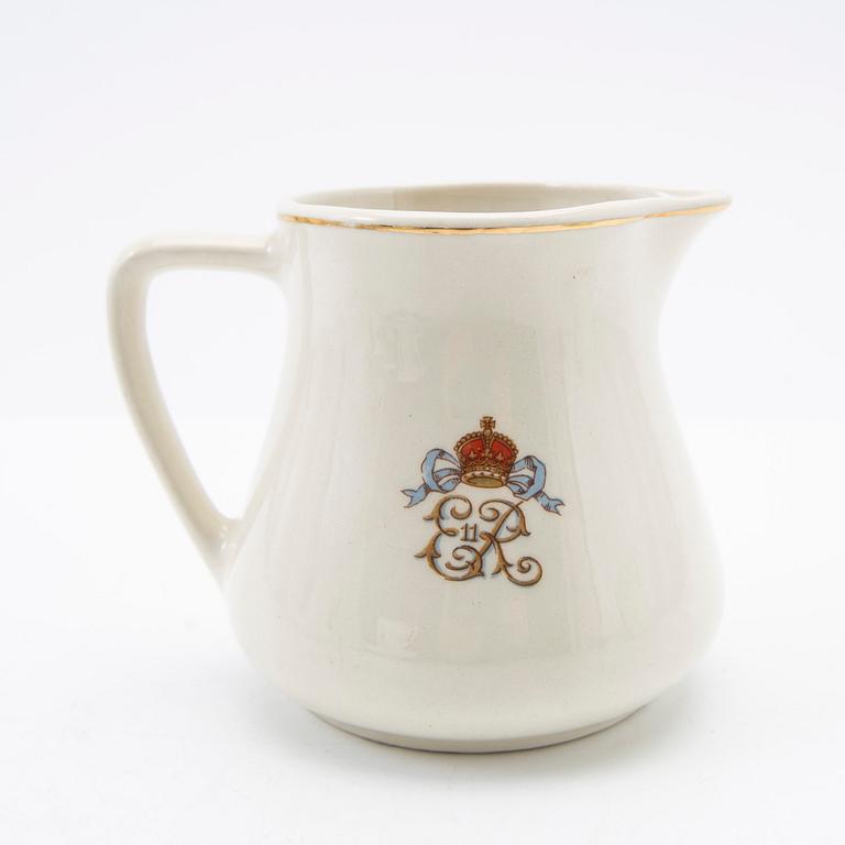 English Queen Elizabeth II Coronation Souvenir Cup and saucer 1953, seven pieces.