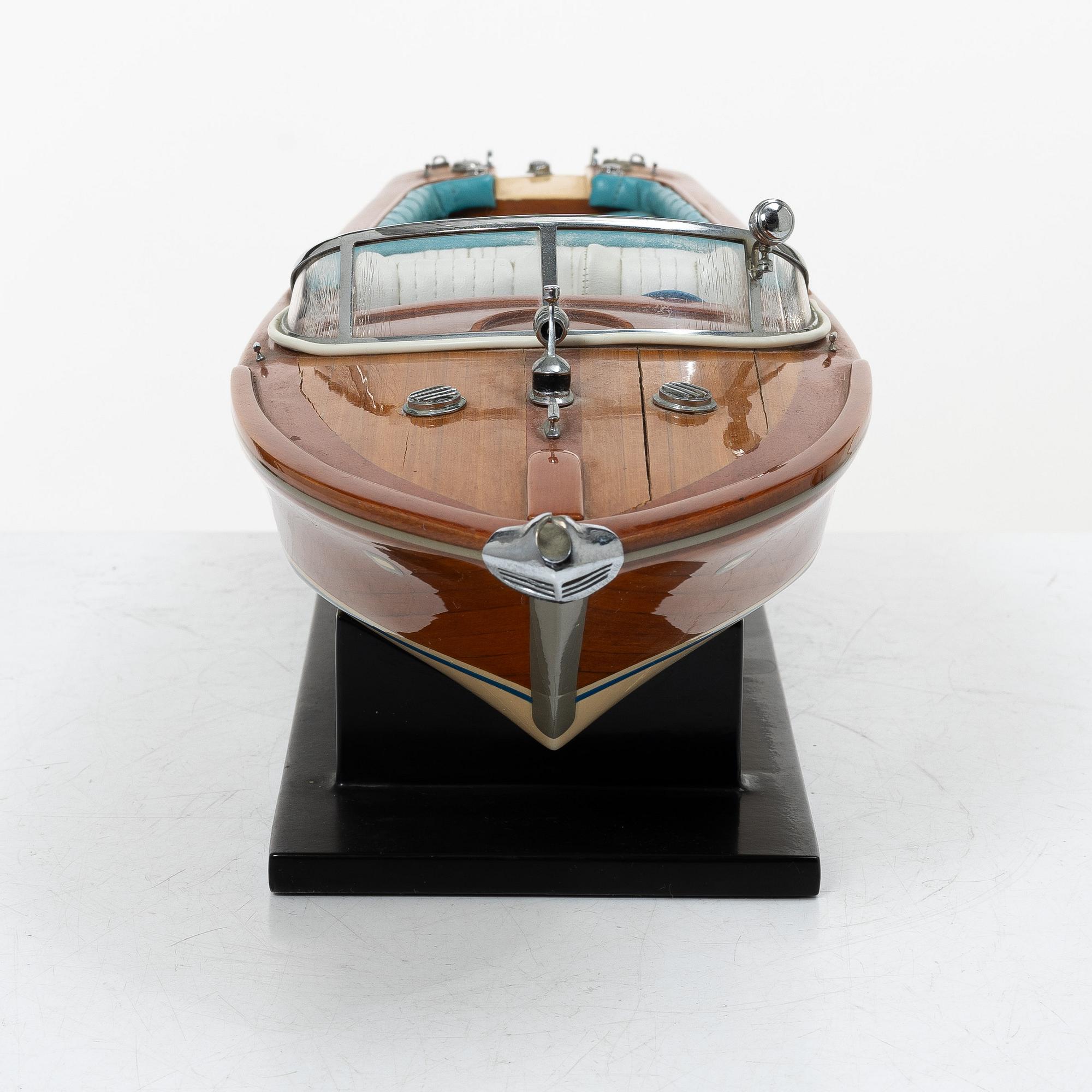Boat model 'Riva',