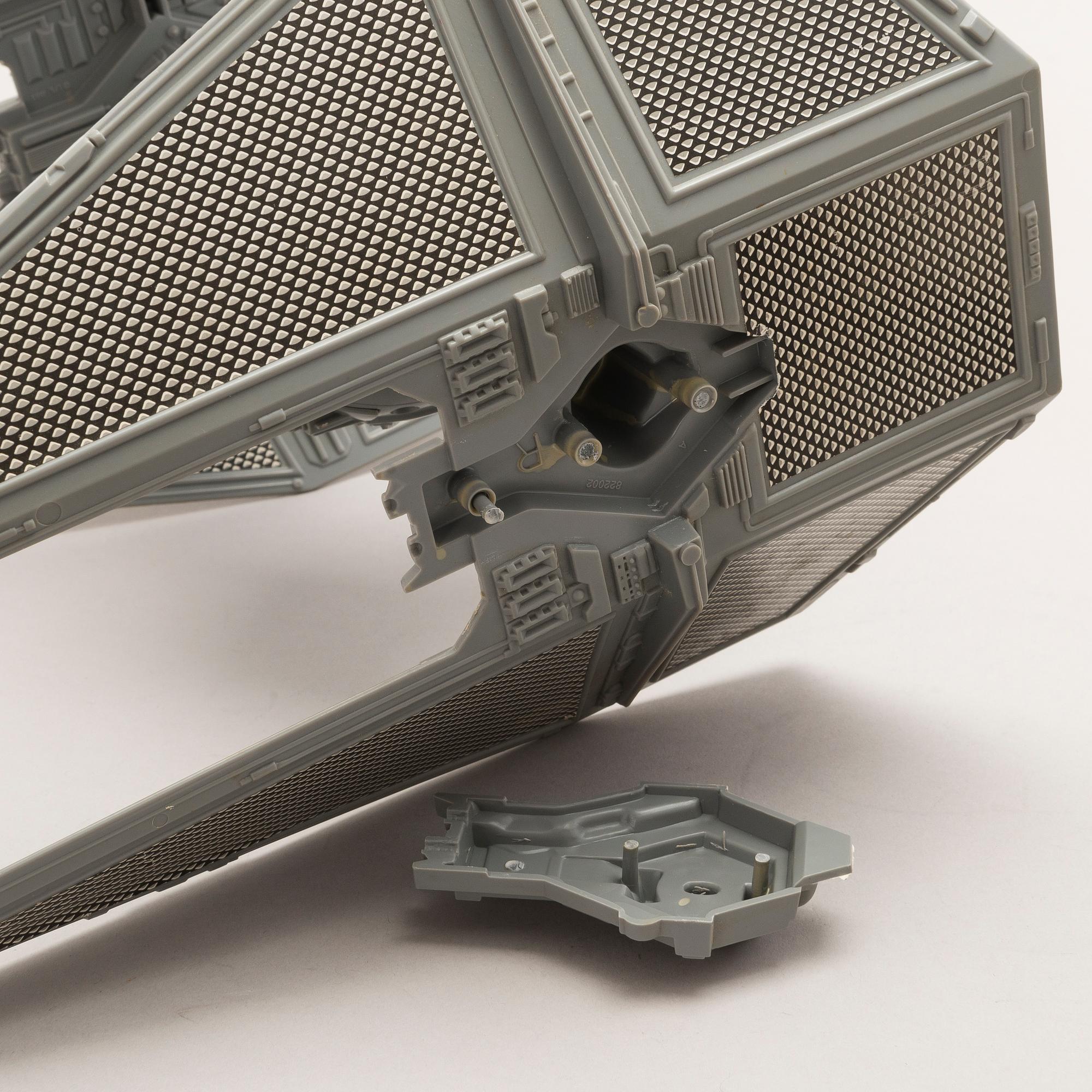 STAR WARS, A set of 10 vehicles Kenner and Palitor 1970's-/90's.