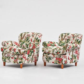 Josef Frank, a pair of armchairs model 336, Firma Svenskt Tenn, 2017.
