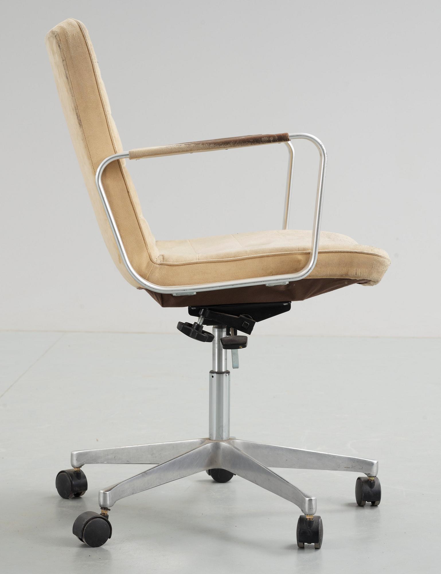 SKRIVBORDSSTOL, Karl-Erik Ekselius, JOC Möbler, Vetlanda, 1970-tal.