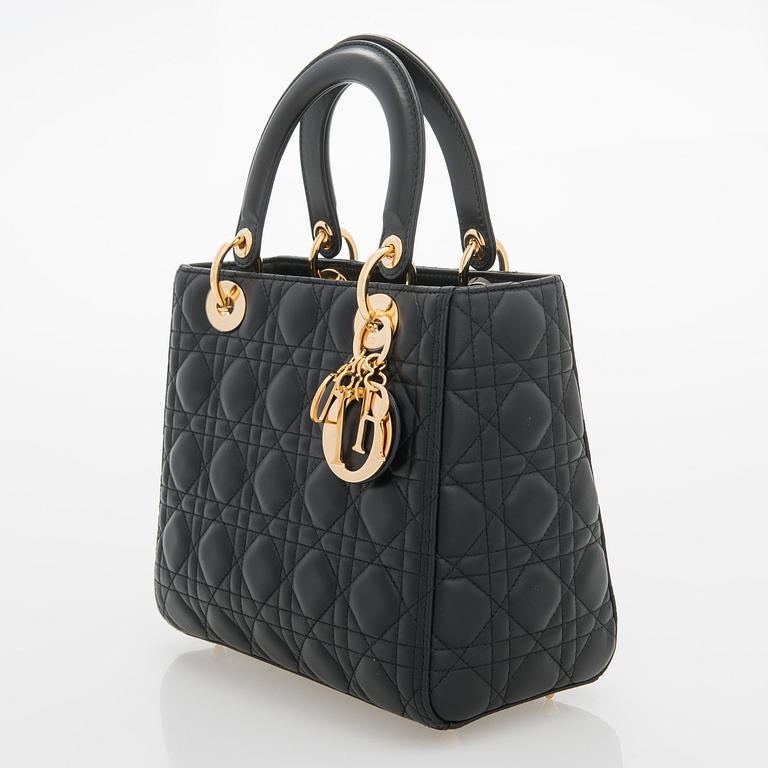 Christian Dior, "Lady Dior medium", väska.