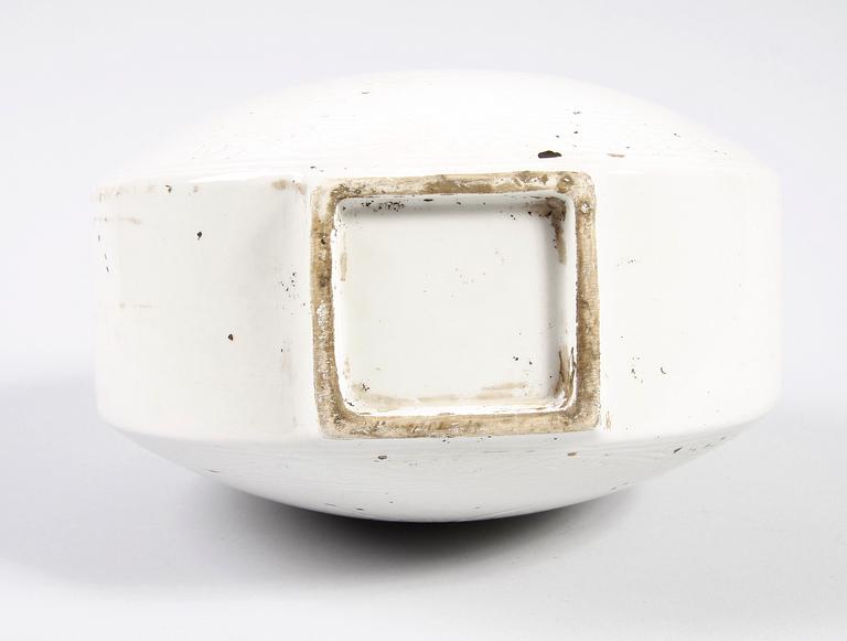 PILGRIMSFLASKA, porslin, 1900-tal, Kina.