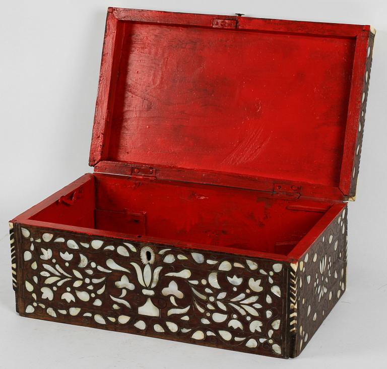 SKRIN, orientaliskt, 1800/1900-tal.