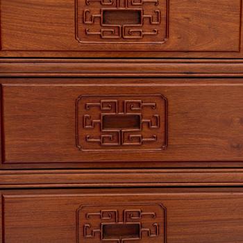 A chest of drawers and a mirror, 'Ming', Dux, late 20th Century.