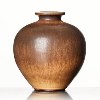 Berndt Friberg, a stoneware vase, Gustavsberg studio, Sweden 1962.