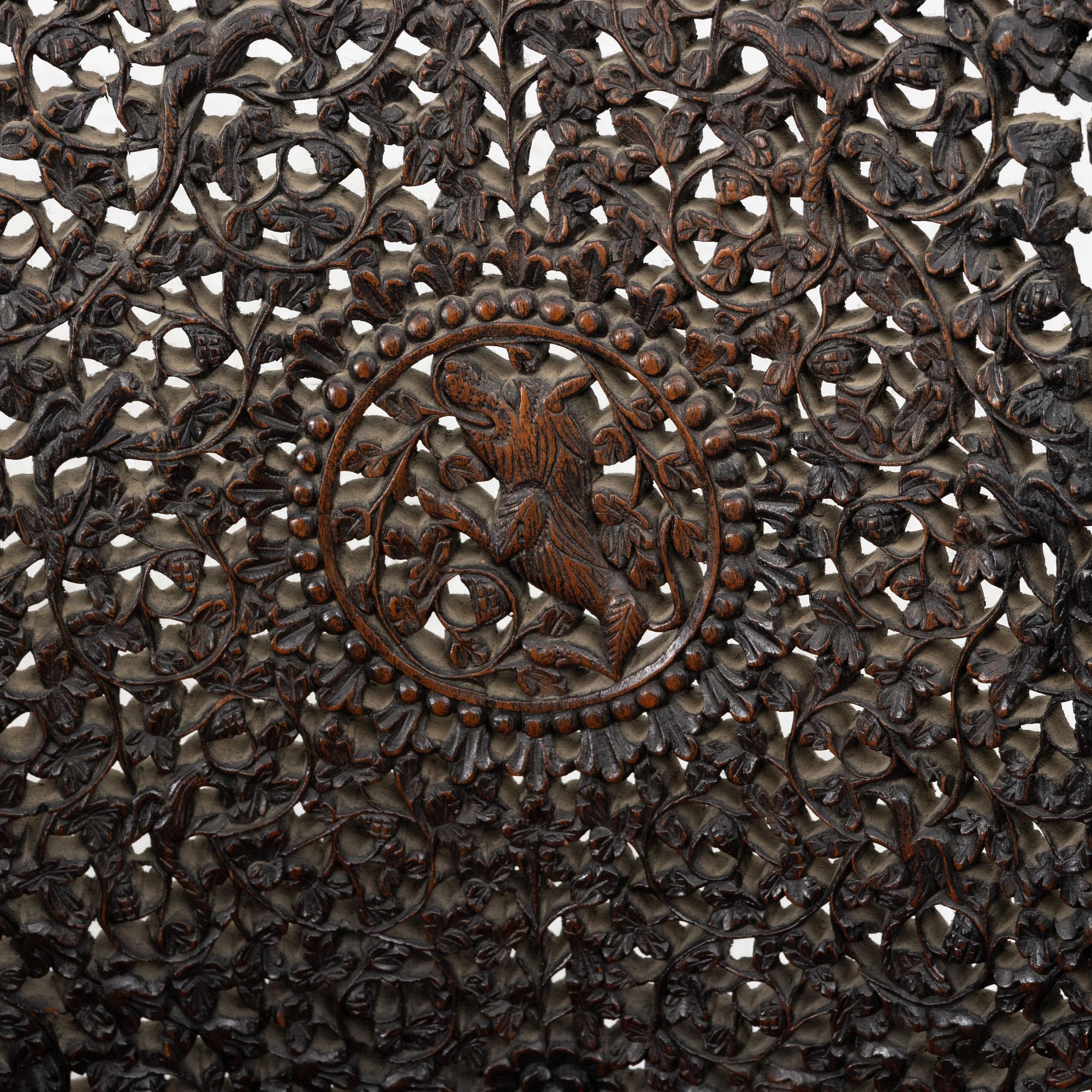 Fåtöljer, ett par, hardwood, Thailand, 1900-tal.