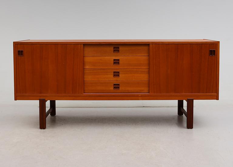 SIDEBOARD, 1900-talets andra hälft.