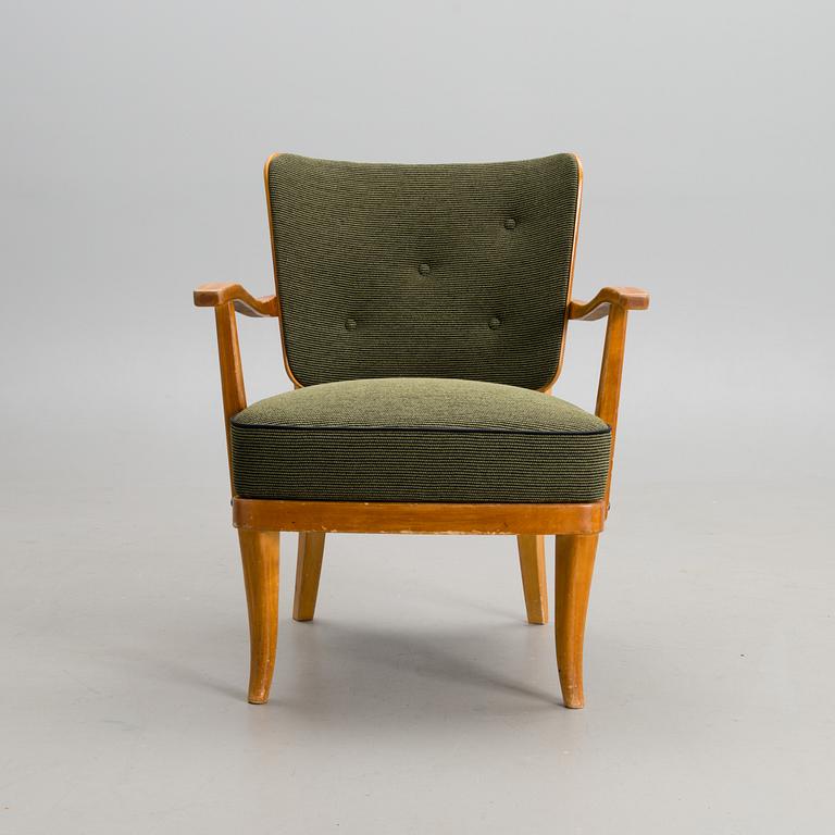 A 1940s armchair for Oy Stockmann Ab,  Keravan Puusepäntehdas, Finland.