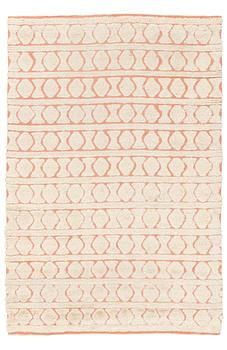 142. Ingrid Hellman-Knafve, a carpet, knotted pile in relief, ca 290 x 194 cm, signed IHK.