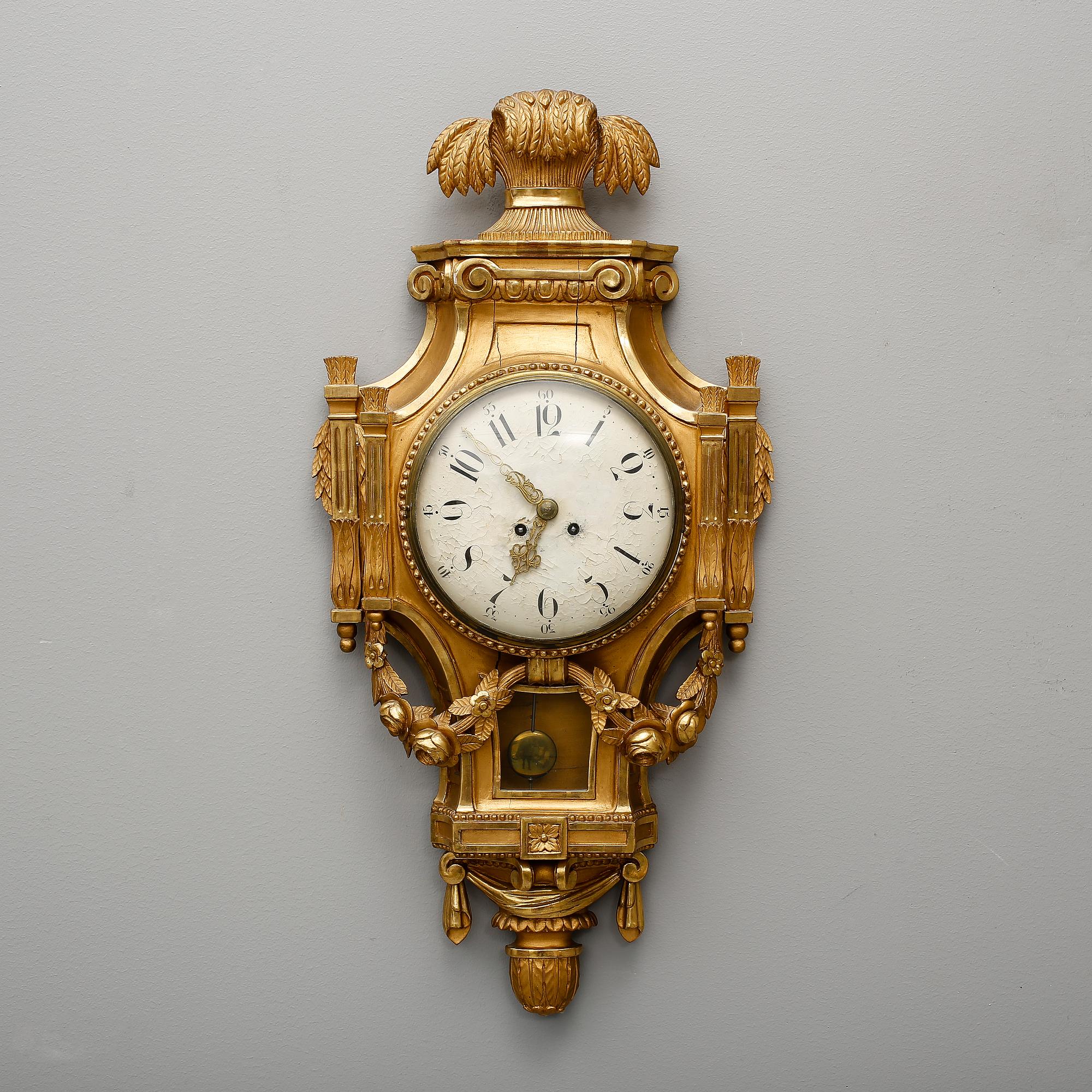 VÄGGPENDYL, gustaviansk stil, omkring sekelskiftet 1900.